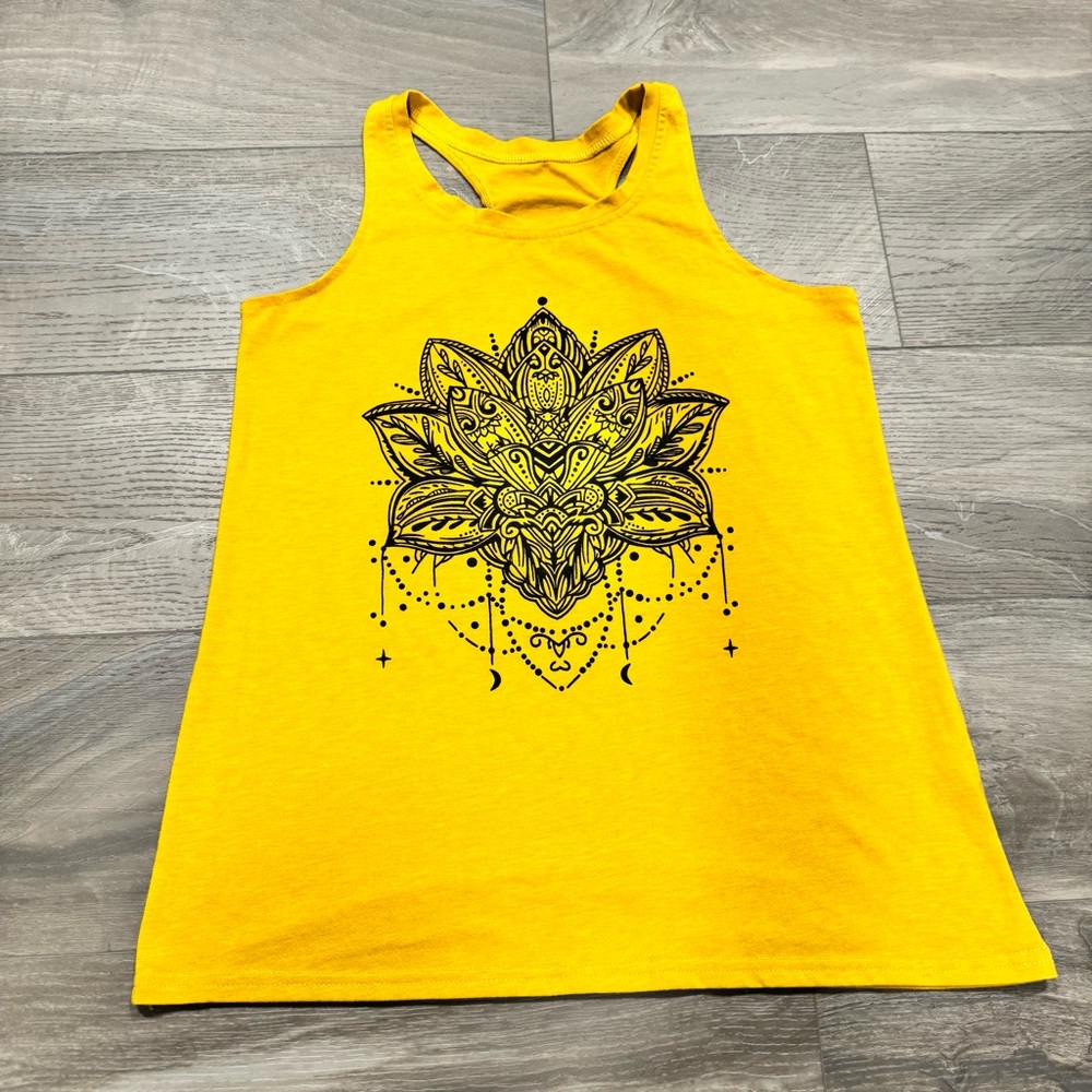 Women’s Mandala Vintage Graphic Racerback Tank Tops